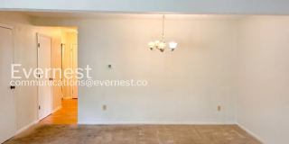 1268 Michigan Avenue Gallery 9