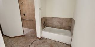 EXECUTIVE CUSTOM BUILT HOME Gallery 44