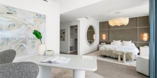 Five Park Gallery 26