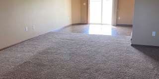 Beautiful, 3 bedroom Townhouse Gallery 1