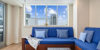 AQ Rittenhouse Gallery 23