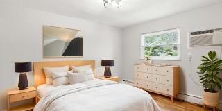 1722 W North BendB8 Gallery 25