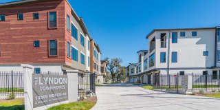 13309 Morris Rd unit 11, Austin, Texas 78729 Gallery 1