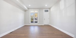 117 South Collins Avenue Gallery 3