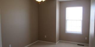 Spacious Townhouse Gallery 16