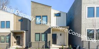 Downtown Kansas City Luxury Living 3 Bed 3.5 Bath home! Gallery 1