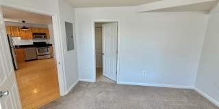 Great 1 bed 1 bath in Eckington/Bloomingdale at the Madison Condominiums Gallery 12