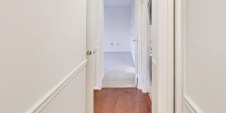 5707 BREWER HOUSE Circle unit: T-2 Gallery 17