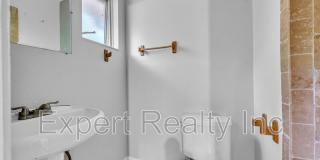 2416 4th St NW Gallery 16
