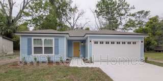 1667 Helena St Gallery 1