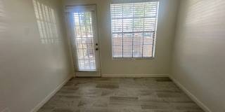 ELLIOT PLACE CONDOMINIUMS UPDATED/REMODELED GROUND FLOOR 1 BED PLUS DEN UNIT WITH 1 CAR GARAGE Gallery 15