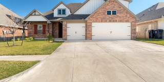 800 Cassandra Lane Gallery 1