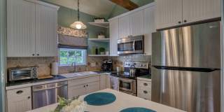 7 Marblehead Road Gallery 7