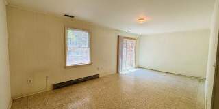 3 Bedroom 2.5 Bath Townhouse Gallery 20