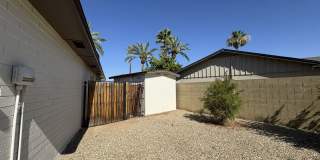 REMODELED GEM IN THE HEART OF SCOTTSDALE Gallery 55
