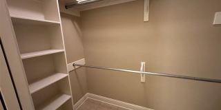 4002 Mobley Circle Gallery 21