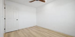 Fully Remodeled South Tempe 3BR Townhome w/ Private Yard, W/D & Parking Gallery 14