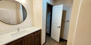 3 Bed 2.5 Bath Townhome! Gallery 25