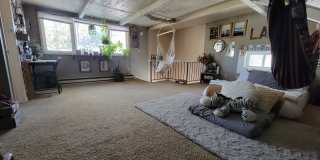 AVAILABLE JUNE 1st 2026 - 3 Bed 2 Bath Spacious Home near Campus Gallery 7