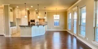 Gorgeous 4 Bed 3 Bath in Norman Gorgeous 4 Bed 3 Bath in Norman Gallery 5