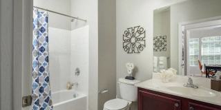 62Eleven Apartments Gallery 9