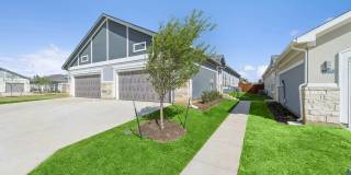 Luxe of Denton Gallery 1