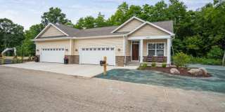 6195 Hilltop Court Gallery 1