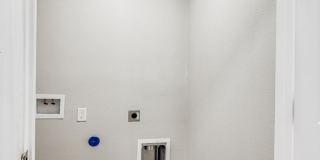 10028 Cross St. Gallery 72
