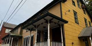 320 W Stephen ST Apt B Gallery 1