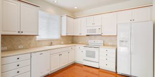 311 Dove Hollow Trl-Unfurnished Sun City Rental Available 09/05/2026! Gallery 10