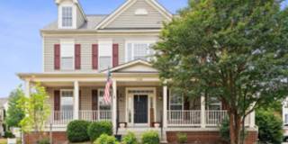 Welcome home to this beautifully maintained 4-bedroom, 2.5-bath single-family home in the highly desirable Broadlands community! Gallery 1