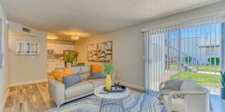 Las Brisas Apartment Homes Gallery 7