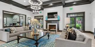 Indigo Pointe Apartments Gallery 10