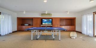 Luxury 5BR Oceanfront Home w/ Private Pool & Beach Access: Konishiki Beachhouse Luxury 5BR Oceanfront Home w/ Private Pool & Beach Access: Konishiki Beachhouse Gallery 32