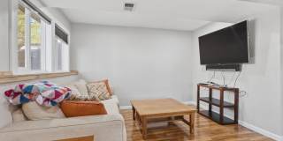 3 bed 2 1/2 bath Tri-level near Downtown Castle Rock! Gallery 16