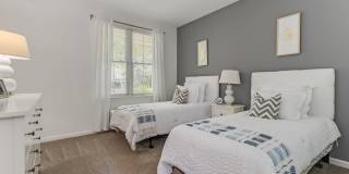 Pier Village Gallery 16