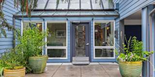 1-Bedroom Condo Near Bitter Lake Gallery 3