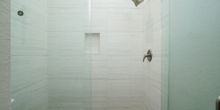 17618 HILLSEDGE Gallery 26