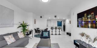 1850 Monroe St Gallery 9