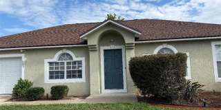 4600 Tarrega Street Gallery 1