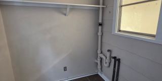 1801-1803 S Grove Gallery 6