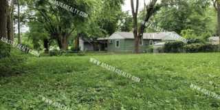 9203 Vaughn Avenue Gallery 16
