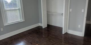 24 Banks St Gallery 10