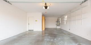 Gorgeous Single Story in a Golf Course Gallery 34