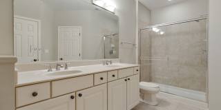 1376 Scarboro Road Gallery 16
