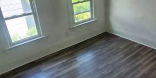 Charming 4-Bedroom Property in Prime Location Gallery 8