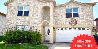 *MOVE IN SPECIAL* 4 Bed | 2.5 Bath | Loft | 2-Car Garage | Covered Patio! Gallery 1