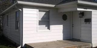 4449 Kingsley Dr Gallery 1
