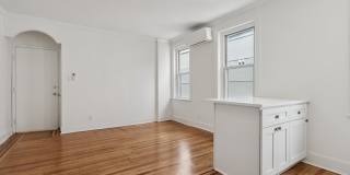 1223 N Franklin St Gallery 5