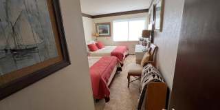 Large furnished 4 bedroom home with 2 car garage Gallery 64